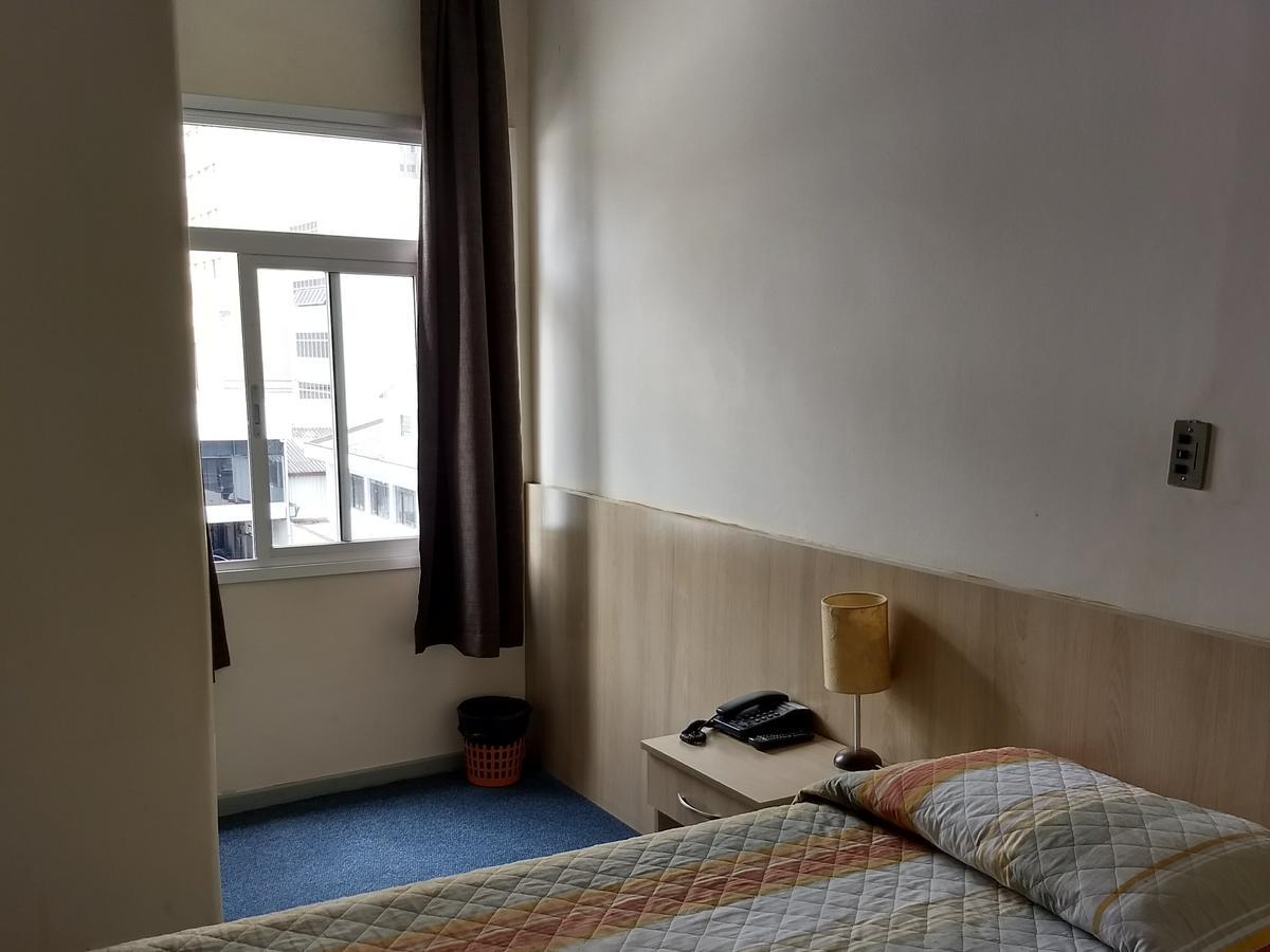 Euro Hotel Kurytyba Zewnętrze zdjęcie